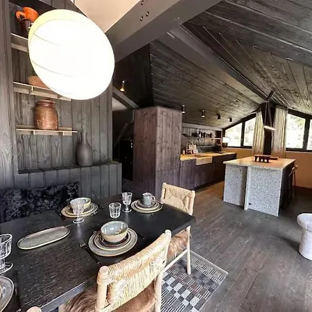 빌라 Exceptional Luxury Penthouse 쿠쉐벨